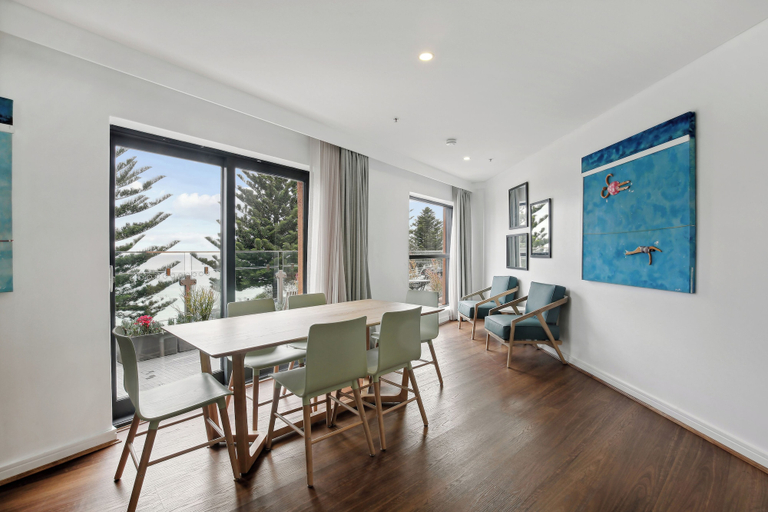 Dining Room 12