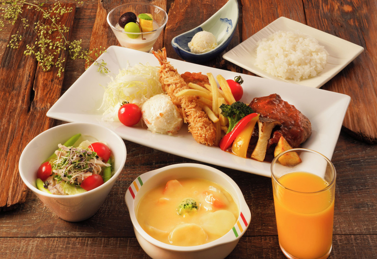 Food & Drinks 4, Hotel Keisui, Ōmachi