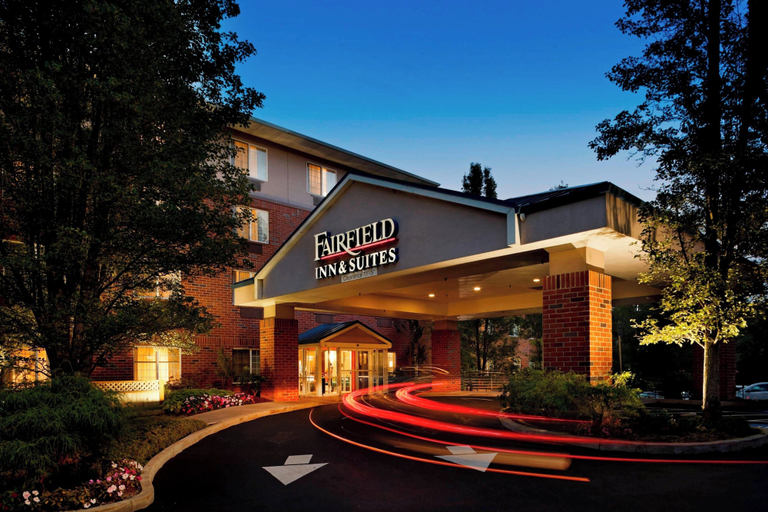 Exterior & Views, Fairfield Inn & Suites by Marriott Lake Oswego, Clackamas