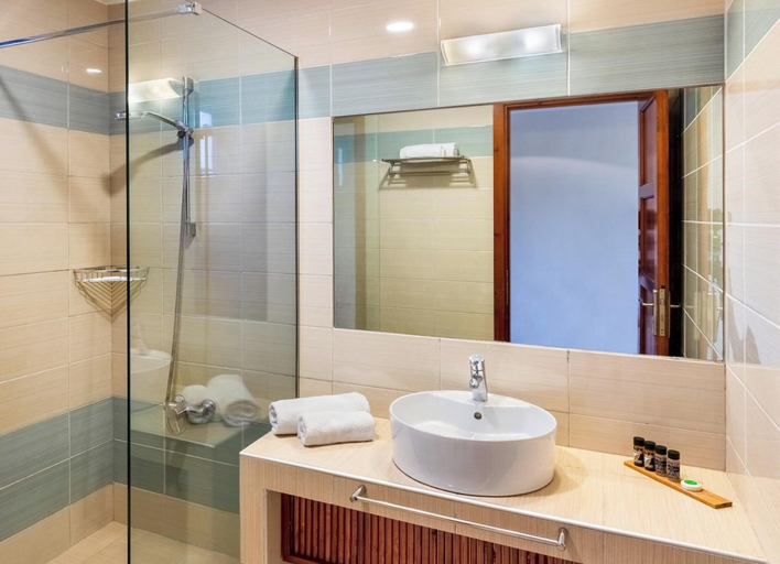 Bathroom 5, Hotel Ionian Theoxenia, Epirus