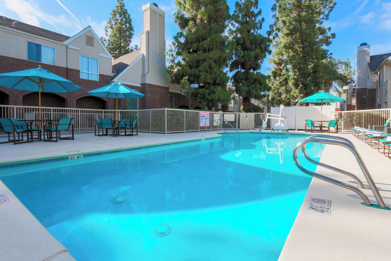Sport & Beauty, Residence Inn by Marriott Bakersfield, Kern