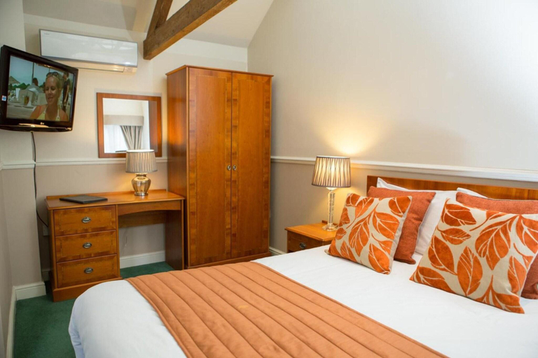 Bedroom 2, The Peel Aldergate, Staffordshire