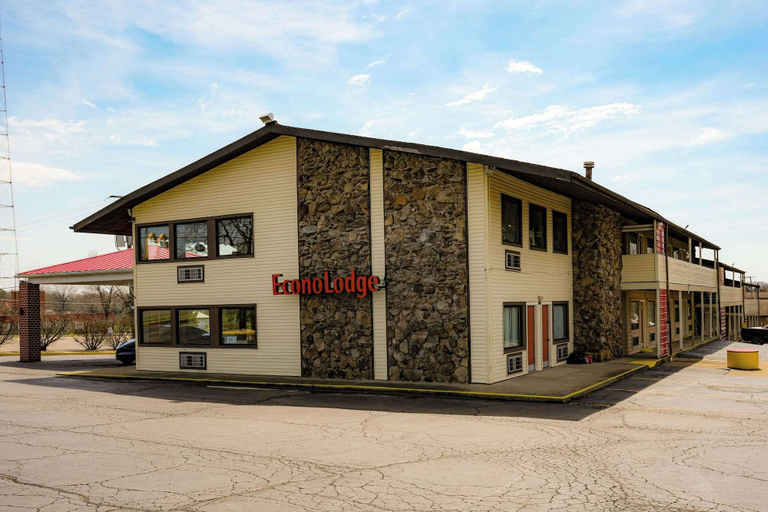 Exterior & Views 2, Econo Lodge Wooster, Wayne