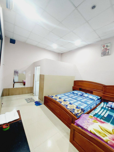 Others 4, Nha Nghi Huong Giang, Thủ Dầu Một
