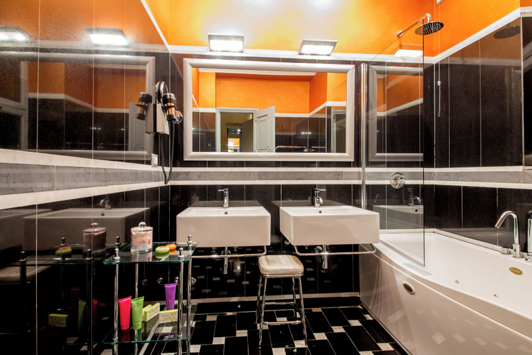 Bathroom 3