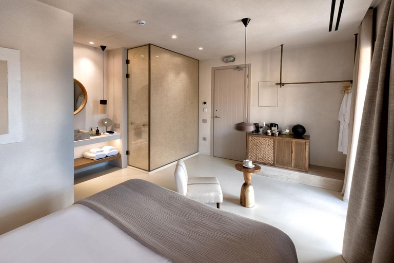 Bedroom 4, Yfes, South Aegean