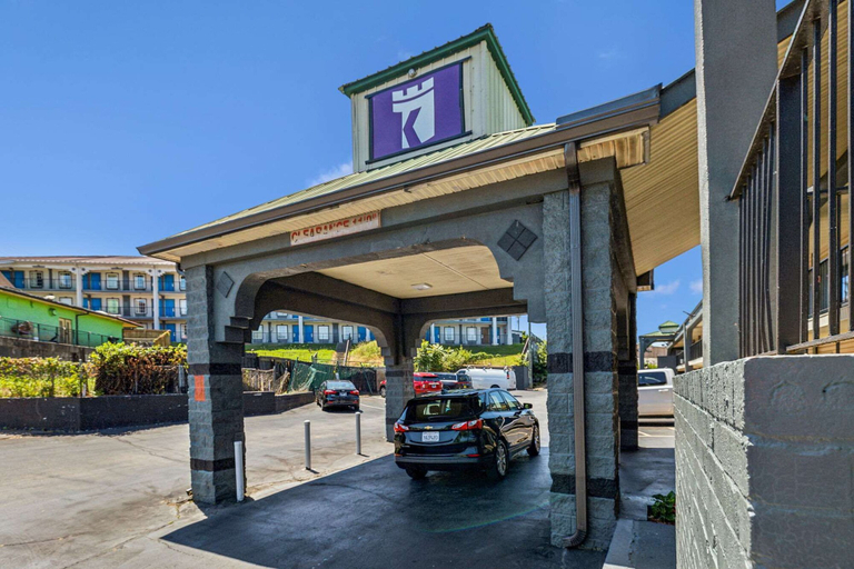 Exterior & Views 2, Knights Inn Antioch, Davidson