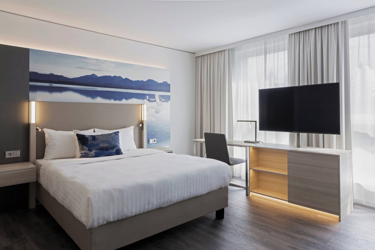 Bedroom 3, Courtyard by Marriott Oberpfaffenhofen Munich South, Starnberg