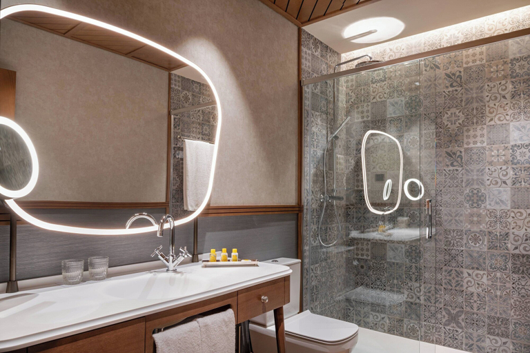Bathroom 5, Palacio Santa Clara, Autograph Collection, Valencia