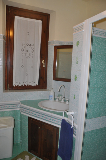 Bathroom 3, Villa Giusy , Trapani