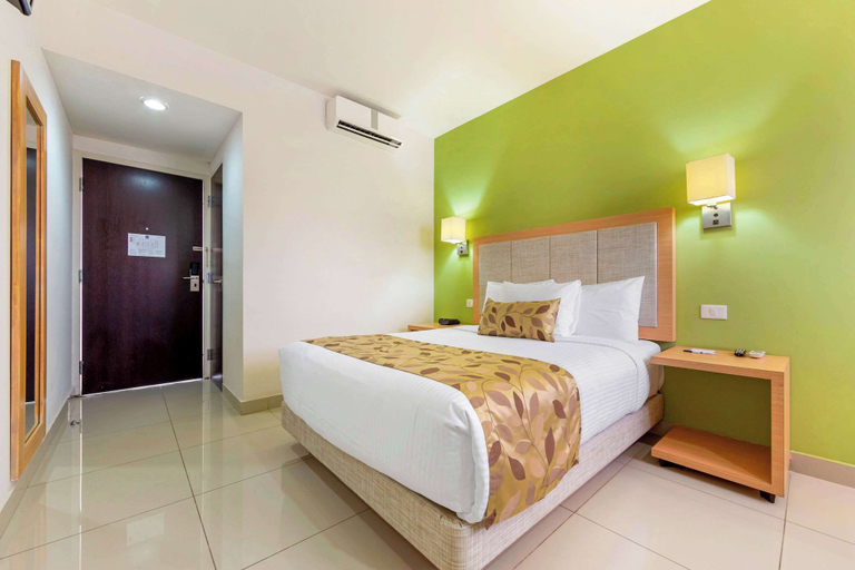 Bedroom 3, Sleep Inn Culiacan, Culiacán