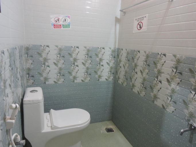 Bathroom 3, KANNA GARDEN BY BODHI BUNGALOWS, Namakkal