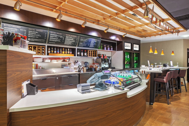 Food & Drinks 4, Courtyard by Marriott Tulsa Woodland Hills, Tulsa