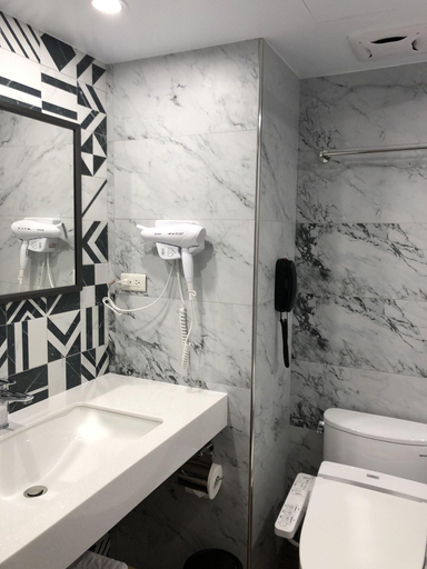 Bathroom 4, The Theatre Tainan ChengGong, Tainan