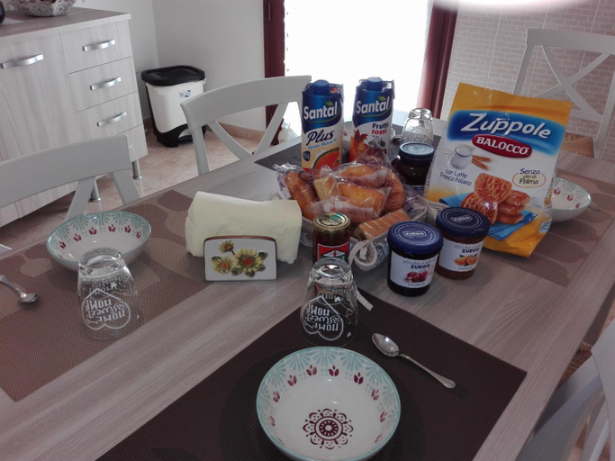 Others 5, Il melograno b&b, Taranto