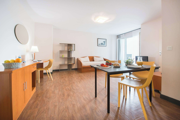Dining Room 2