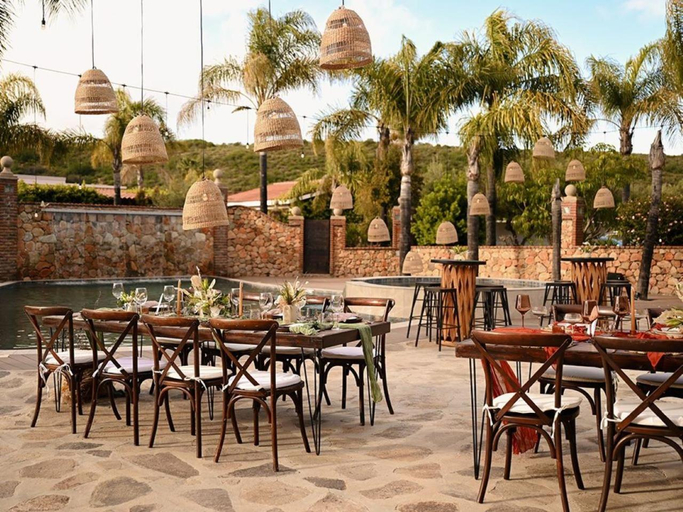 Food & Drinks 4, Surya Hotel, Ensenada