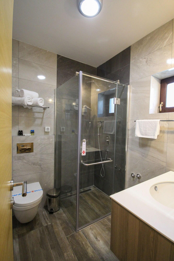 Bathroom 4, Tourist Resort Ribarsko Ostrvo, Novi Sad