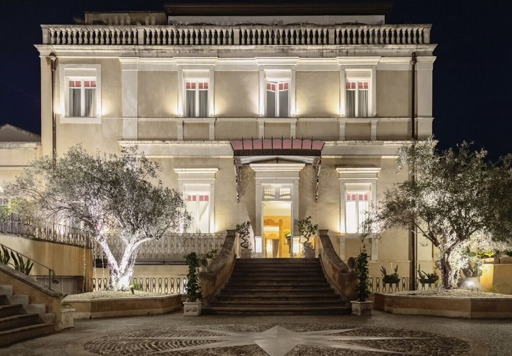Exterior & Views 2, UNA Hotels One Catania Wellness & SPA, Catania