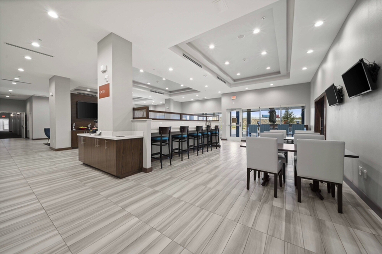 Food & Drinks 5, TownePlace Suites by Marriott Waco Northeast, McLennan