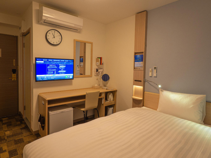 Bedroom 16