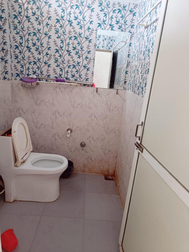 Bathroom 5, Hotel Krishana palace, Ujjain