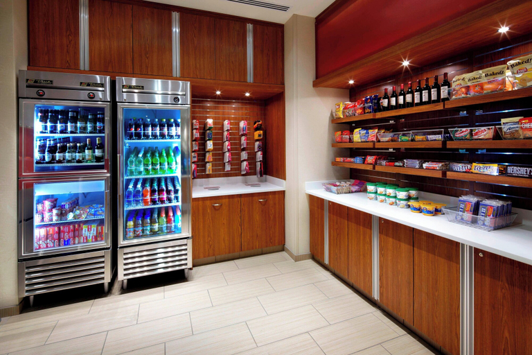 Food & Drinks 5, SpringHill Suites Columbus OSU, Franklin