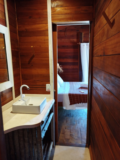 Bathroom 3, Caravelas Praia, Amontada