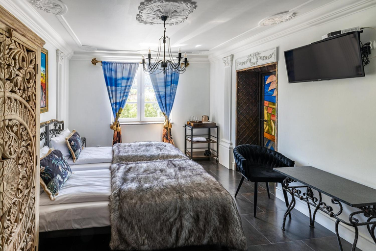 Others 3, SAFARI HOUSE - Wisla, Cieszyn