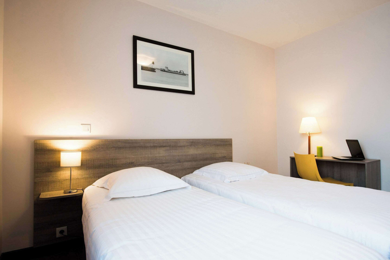 Bedroom 3, Comfort Aparthotel Saint-Nazaire Les Portes de l Ocean, Loire-Atlantique