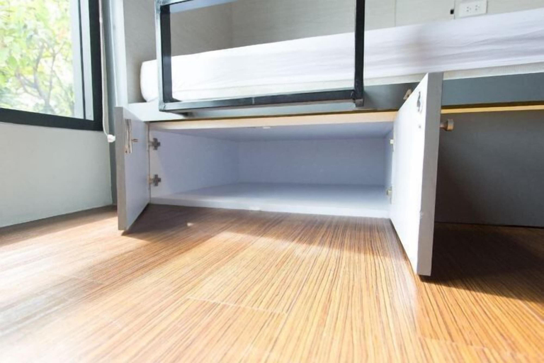 Bedroom 12