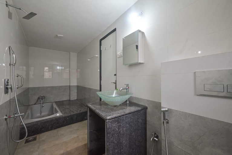 Bathroom, Heritage Bliss Villa by Mulberry Stays, Pune