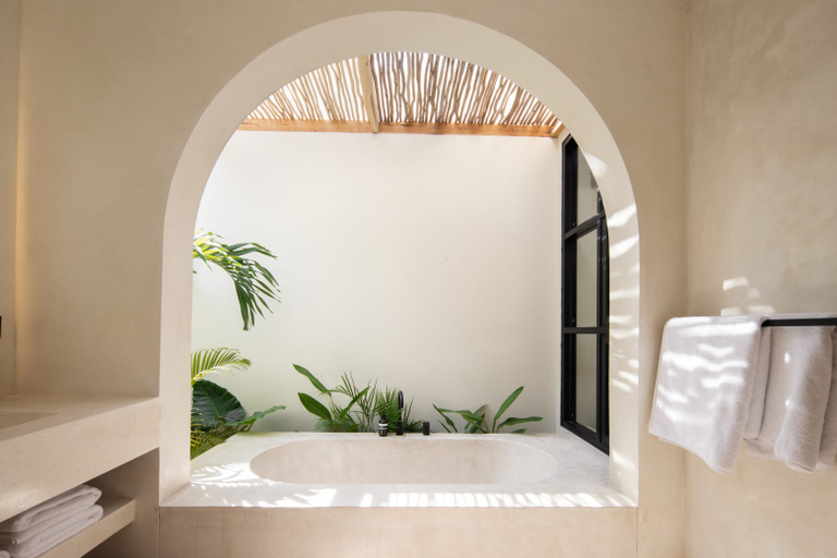 Bathroom 7