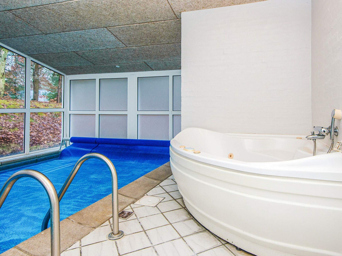 Bathroom 2, 10 Person Holiday Home in Glesborg-by Traum, Norddjurs
