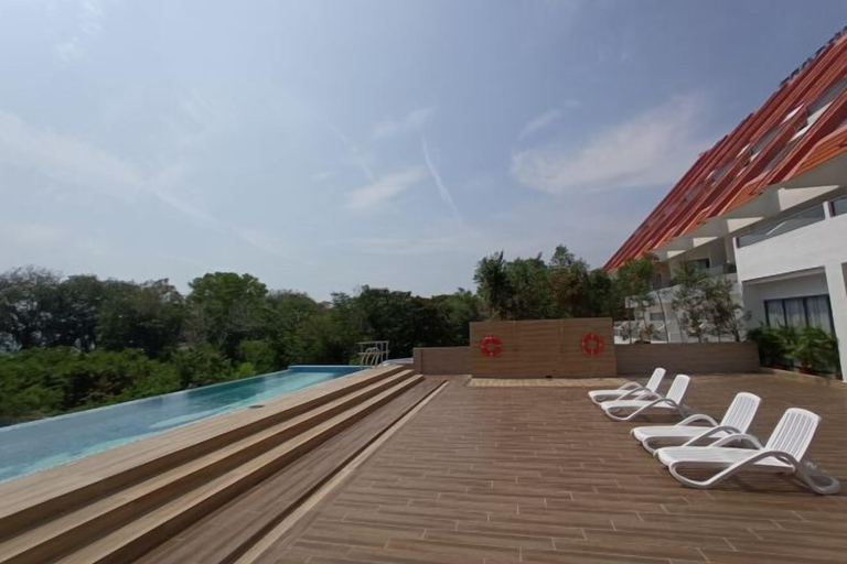 Swimming Pool 30