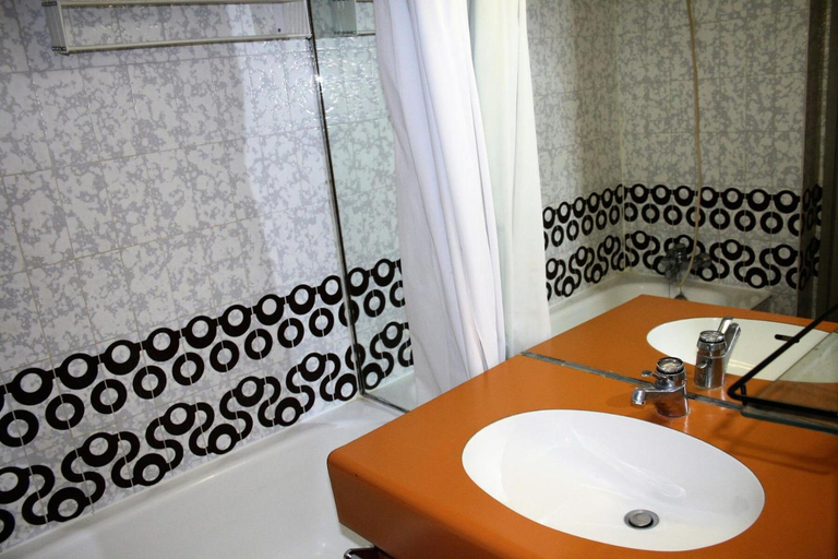 Bathroom, Residence Palafour - Grand studio 4 - confortable - balcon - vue lac MAE-3611, Savoie