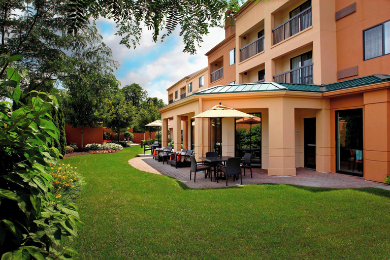 Exterior & Views, Courtyard by Marriott Newark Granville, Licking