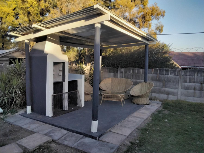 Exterior & Views 4, The Bougainvillea, Ekurhuleni