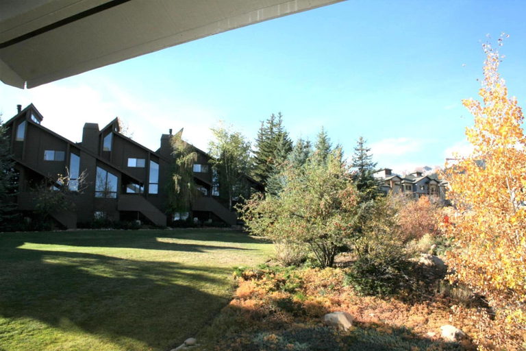 Exterior & Views 2, Red Pine 4 Bedrooms RPT-14T by KBM, Summit