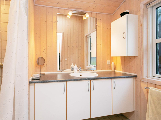 Bathroom 3, 6 Person Holiday Home in Fjerritslev, Jammerbugt