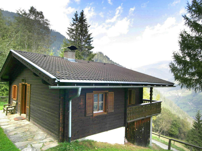 Exterior & Views 1, Chalet in Mortschach Near Ski Slopes, Spittal an der Drau