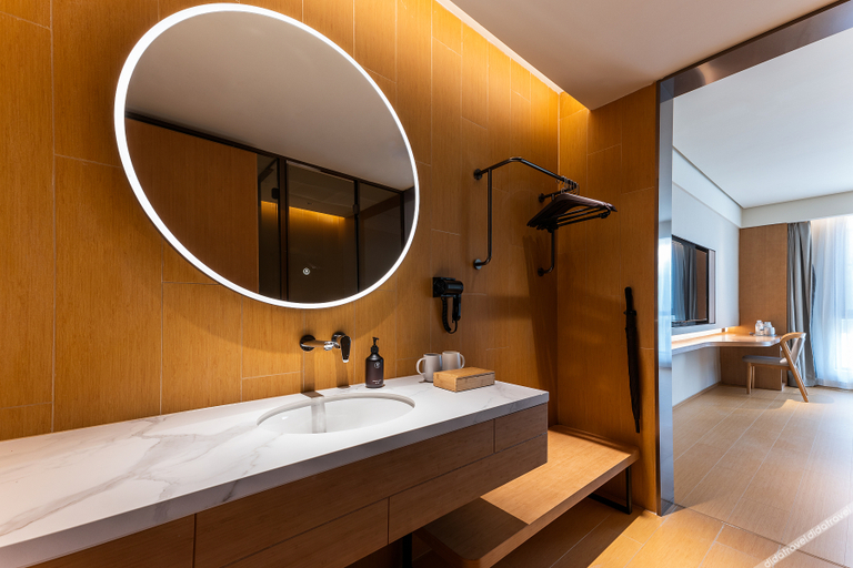 Bathroom 4, JI Hotel Jinzhou Bohai Avenue Yulan Mountain, Jinzhou