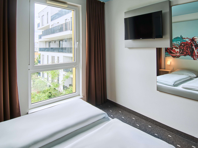 Bedroom 3, B&B Hotel Bad Homburg, Hochtaunuskreis