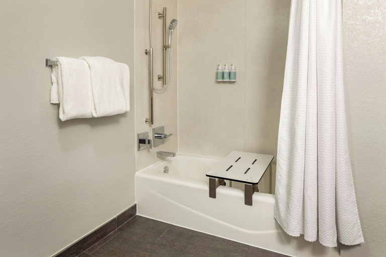 Bathroom 4, Courtyard by Marriott Anaheim Buena Park, Orange