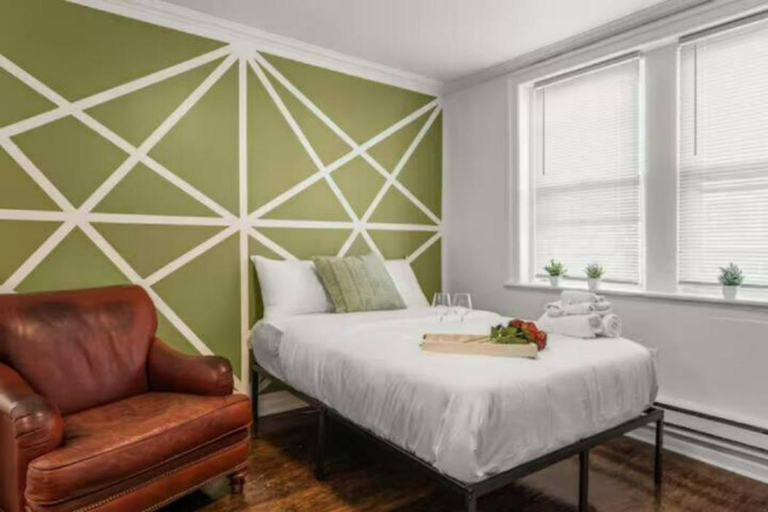 Bedroom 1, Cozy&Chic Apartments Near Downtown, Philadelphia