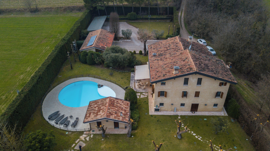 Exterior & Views, B&B Casale la Meridiana, Mantua