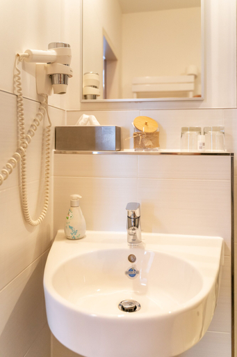 Bathroom 4, Hotel Frechener Hof, Rhein-Erft-Kreis