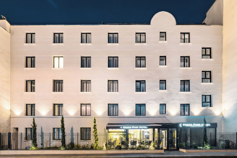 Exterior & Views 2, GREEN PARK HOTEL PARIS, Paris