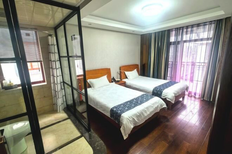 Bedroom 5, Dexianju Guesthouse, Taizhou