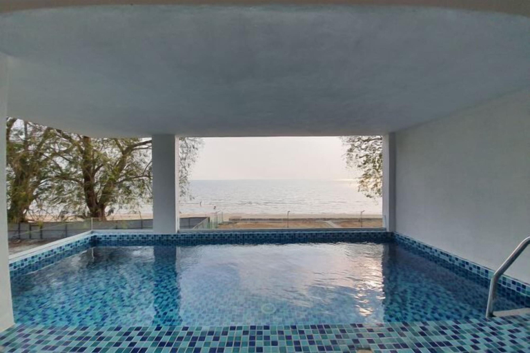 Swimming Pool 18
